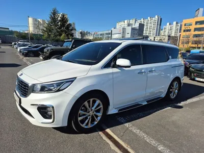Kia Canival 2020, 80800 км, за 12936.35 USD