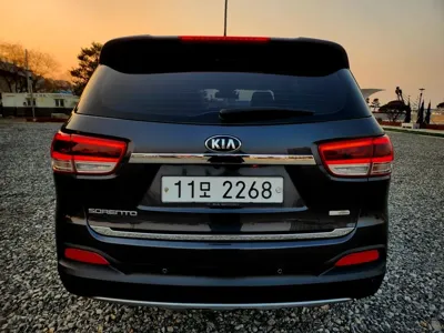Kia Sorento 2015, 180000 км, за 8205.33 USD