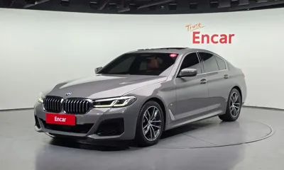 BMW 5-Series · 2021 год