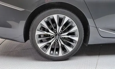 Kia K8 2023, 24556 км, за 17067.09 USD