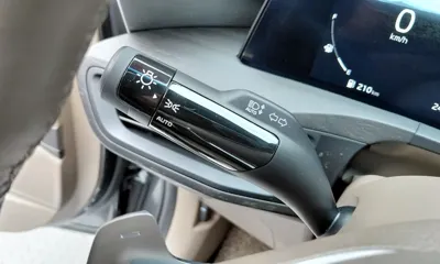Kia K8 2023, 24556 км, за 16930.38 USD - фото 32
