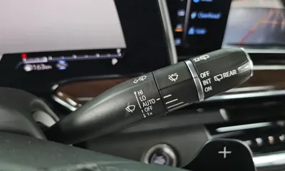 Cadillac Escalade 2021, 17523 км, за 59866.09 USD - фото 29