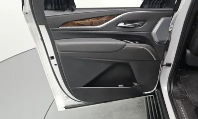 Cadillac Escalade 2021, 17523 км, за 59866.09 USD - фото 34