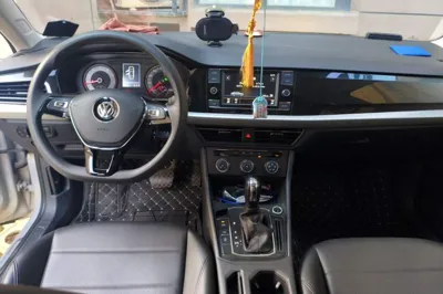 Volkswagen Lavida 2019, 42300 км, за 8060 USD - фото 9