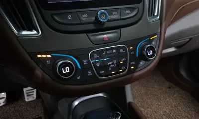 ChevroletGMDaewoo Malibu 2017, 166287 км, за 4398.06 USD - фото 19