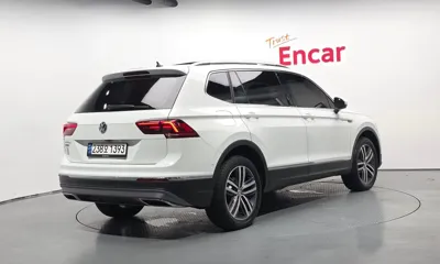 Volkswagen Tiguan 2020, 106185 км, за 14106.48 USD - фото 2