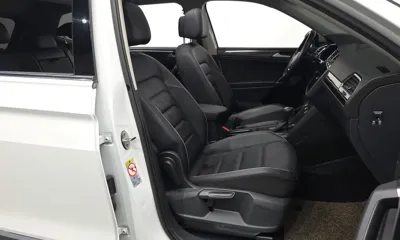 Volkswagen Tiguan 2020, 106185 км, за 14106.48 USD - фото 11