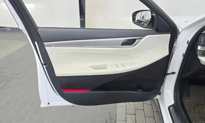 Hyundai Grandeur 2022, 58687 км, за 17395.3 USD - фото 24
