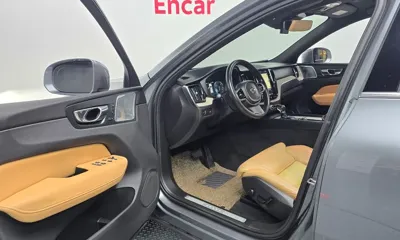 Volvo XC60 2018, 165377 км, за 14305.24 USD - фото 10