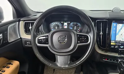 Volvo XC60 2018, 165377 км, за 14305.24 USD - фото 13
