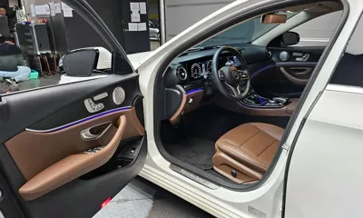 Mercedes-Benz E-Class 2020, 35748 км, за 21127.21 USD - фото 11