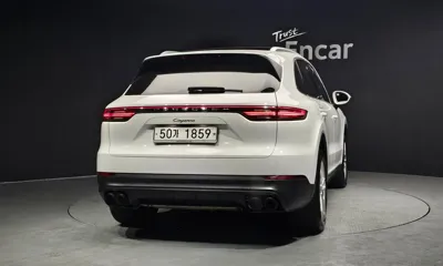 Porsche Cayenne 2019, 39758 км, за 48761.14 USD