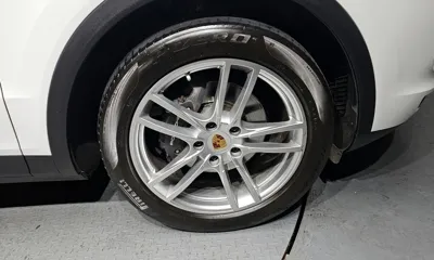 Porsche Cayenne 2019, 39758 км, за 48761.14 USD