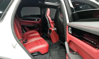 Porsche Cayenne 2019, 39758 км, за 48761.14 USD - фото 11