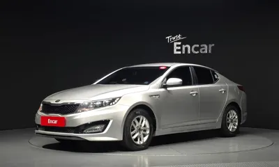 Kia K5 · 2011 год