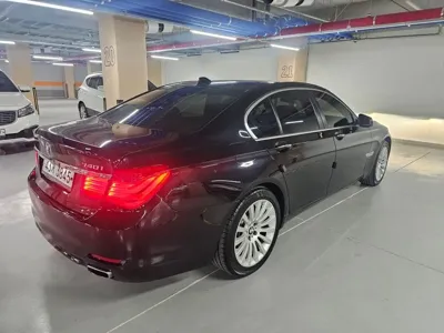 BMW 7-Series 2012, 182186 км, за 4625.04 USD