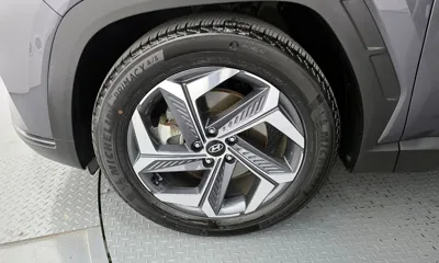 Hyundai Tucson 2021, 32896 км, за 15698.89 USD