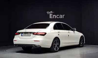 Mercedes-Benz E-Class 2021, 67592 км, за 21327.29 USD