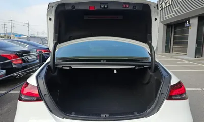 Mercedes-Benz E-Class 2021, 67592 км, за 21327.29 USD - фото 20