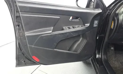 Kia Sportage 2012, 143696 км, за 3833.95 USD - фото 24