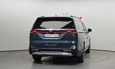 Kia Canival 2021, 40368 км, за 18443.04 USD