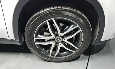 Mercedes-Benz GLA-Class 2019, 67235 км, за 12487.61 USD