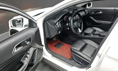 Mercedes-Benz GLA-Class 2019, 67235 км, за 12487.61 USD - фото 12