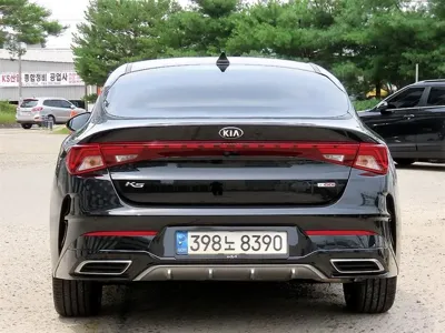 Kia K5 2021, 81272 км, за 11719.88 USD