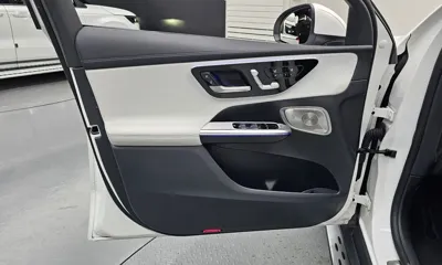 Mercedes-Benz GLC-Class 2024, 19235 км, за 52110.78 USD - фото 24