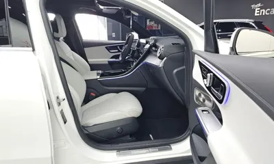 Mercedes-Benz GLC-Class 2024, 19235 км, за 52110.78 USD - фото 26