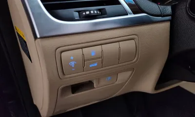 Hyundai Genesis 2016, 132653 км, за 65000.3 USD - фото 20