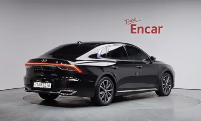 Hyundai Grandeur 2022, 46184 км, за 13121.96 USD