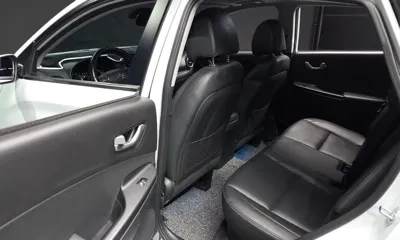 Hyundai Kona 2018, 102949 км, за 8444.38 USD - фото 11
