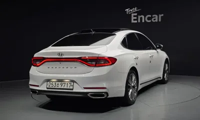 Hyundai Grandeur 2019, 48513 км, за 14441.86 USD