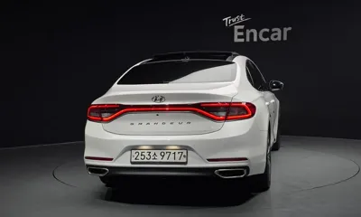 Hyundai Grandeur 2019, 48513 км, за 14441.86 USD