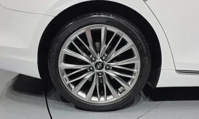 Hyundai Grandeur 2019, 48513 км, за 14441.86 USD