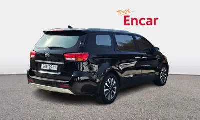 Kia Canival 2015, 196119 км, за 4693.29 USD