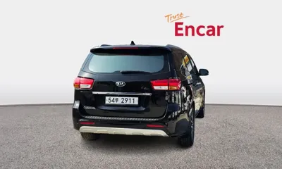 Kia Canival 2015, 196119 км, за 4693.29 USD