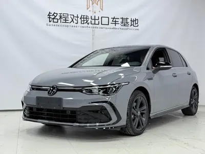 Volkswagen Golf · 2022 год
