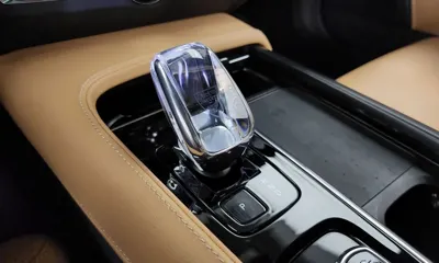 Volvo S90 2023, 39456 км, за 27349.08 USD - фото 9