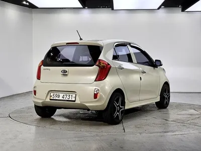 Kia Morning 2012, 146642 км, за 1882.74 USD