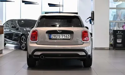 MINI Cooper 2024, 3162 км, за 16251.7 USD