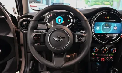 MINI Cooper 2024, 3162 км, за 16251.7 USD - фото 16