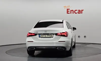 Mercedes-Benz A-Class 2021, 114820 км, за 11721.03 USD