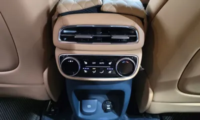 Genesis GV80 2023, 82504 км, за 28596.49 USD - фото 29