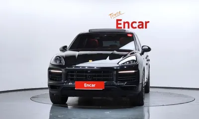 Porsche Cayenne 2023, 28872 км, за 82605.91 USD