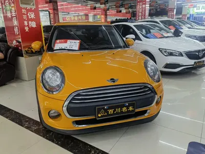 MINI MINI 2015, 100000 км, за 6787.72 USD