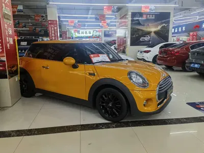 MINI MINI 2015, 100000 км, за 6787.72 USD