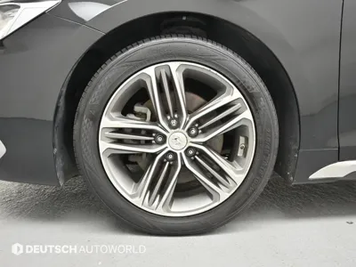 Hyundai Grandeur 2019, 76508 км, за 9702.41 USD