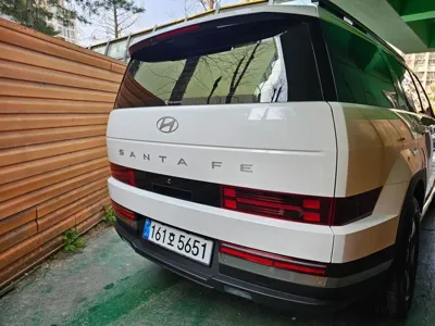 Hyundai Santafe 2026, 1500 км, за 21094.71 USD